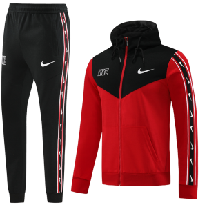 NIKE TUTA CON CAPPUCCIO X